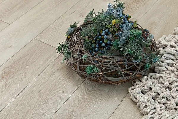 Кварц-виниловая плитка Alpine Floor Premium XL Дуб Белая Ночь ЕСО 7-2, 8 мм. 43 класс в Самаре