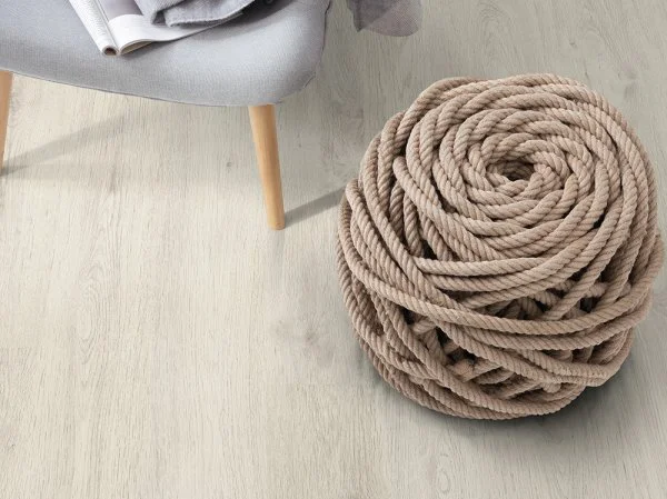 Ламинат Egger PRO 8/33 4V Дуб Кортина белый EPL034 в Самаре